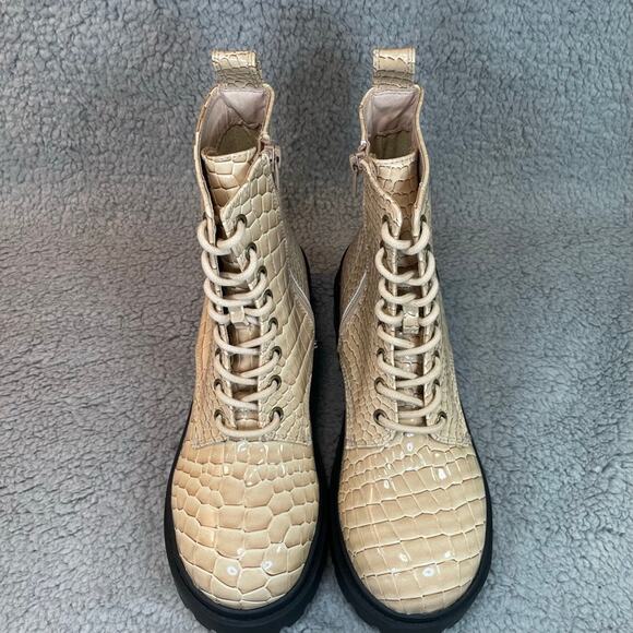 Urban Outfitters Brody Boot Sz 8 Grunge Goth Chunky Croc Platform Combat NWOB - Picture 5 of 11